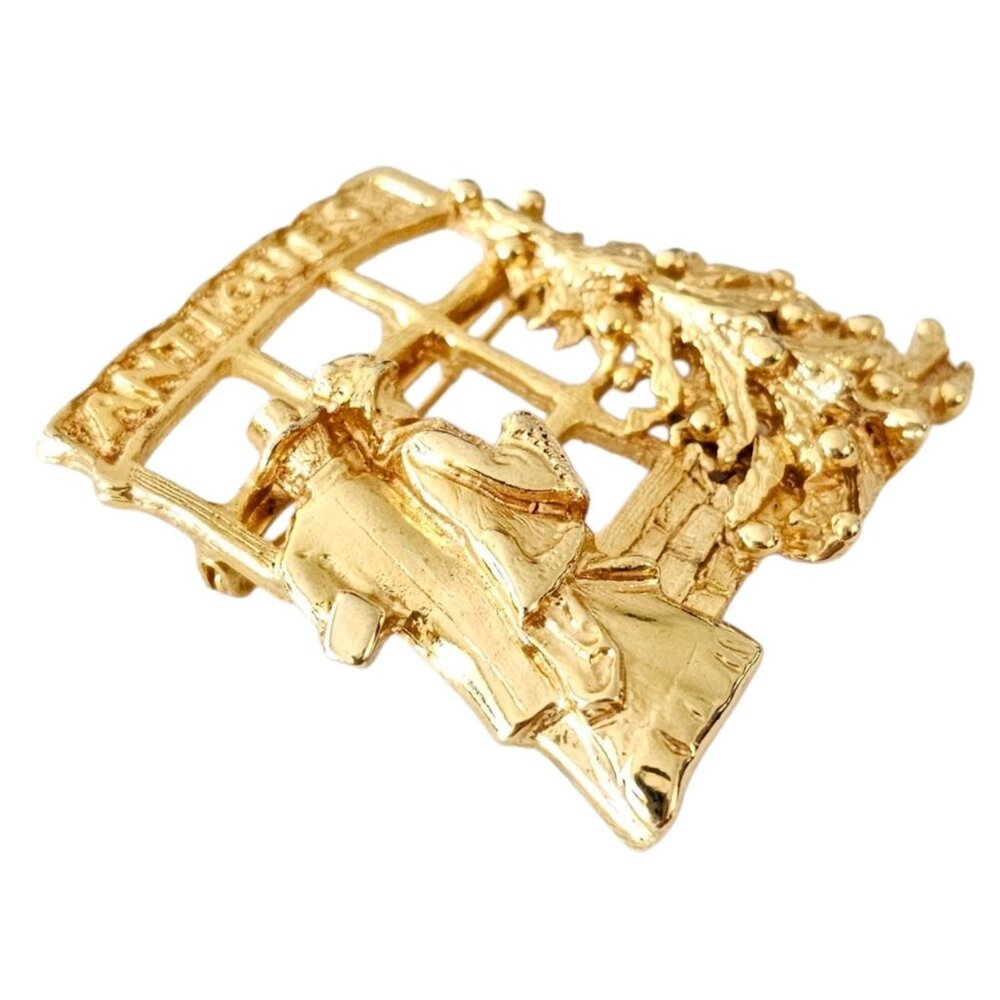 Raffine Gold Tone Brooch Antiques Store Christmas Shoppers Pin, Signed - Picture 3 of 7